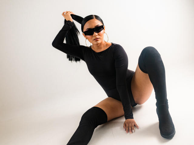 SofiaJames - Porno na żywo i seks kamera - 23584725