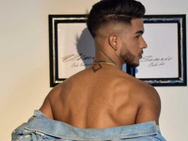 ZackBrown - Sexe cam en vivo - 23585309