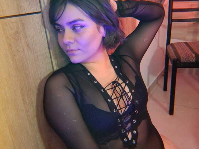 IsabelaCooper - Sexe cam en vivo - 23587061