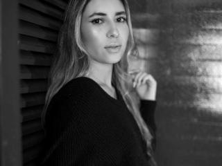 ScarlettKhan - Sexe cam en vivo - 23590613