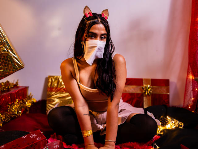 EmyXCute - Live sexe cam - 23590729