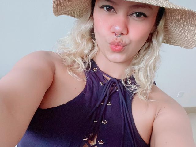 TarahDustin - Live porno og sexkamera - 23597713