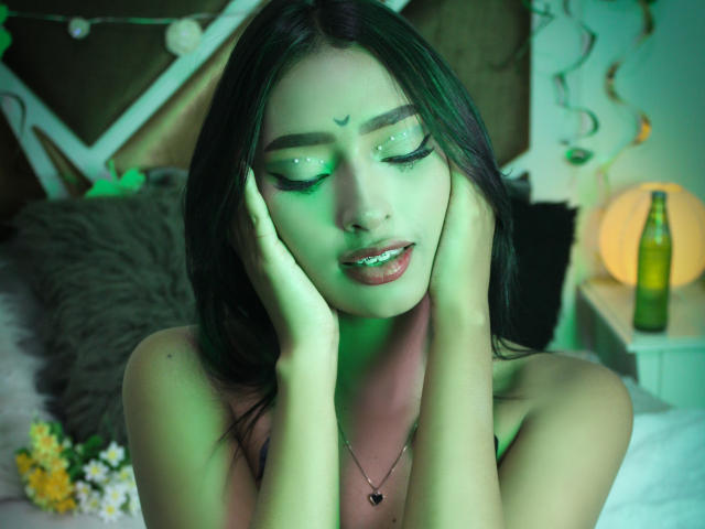 CamiilaMillerX - Live sex cam - 23602465