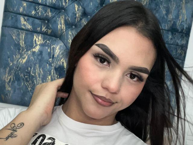 MelodyRosen - Live porn &amp; sex cam - 23603545