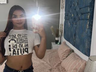 MelodyRosen - Live porn &amp; sex cam - 23603565