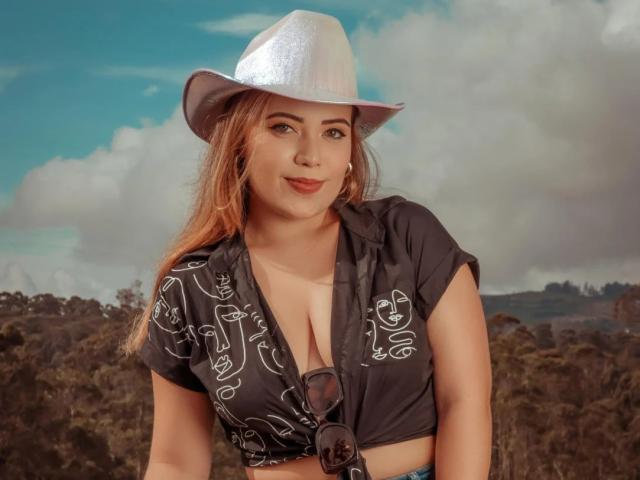 ZoeTobon69 - Live sexe cam - 23603793