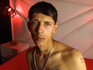 JazFord - Live porn &amp; sex cam - 23606425