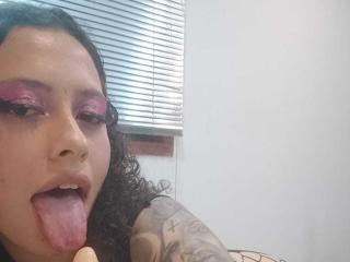 MichelleCisse - Live porn &amp; sex cam - 23607621