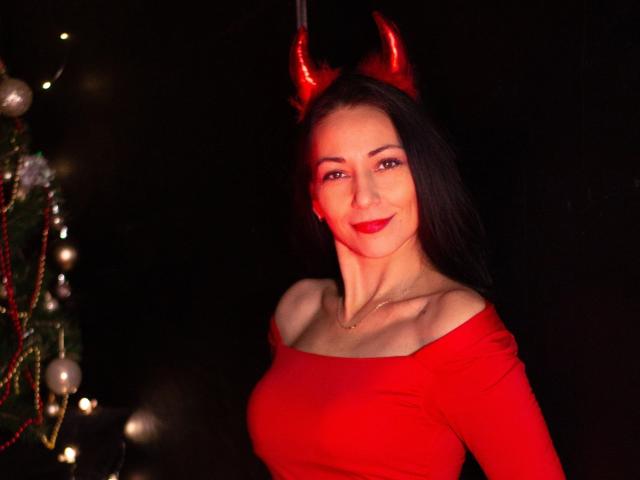 LiluGrants - פורנו בשידור חי ומצלמת סקס - 23615417