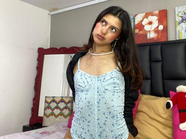 AliceHarrys - Live porn &amp; sex cam - 23620829