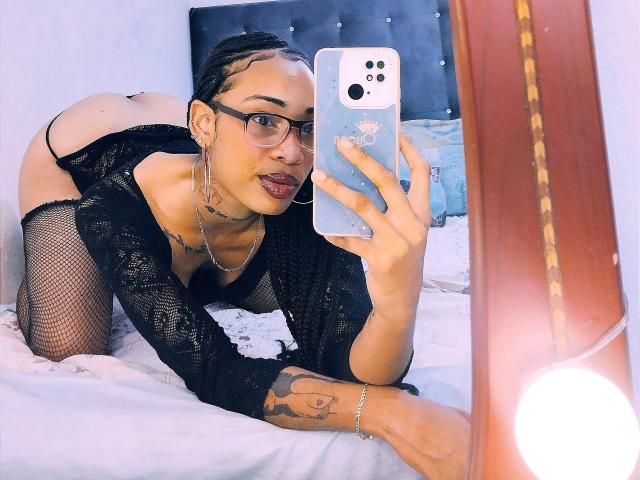 ElaHott - Sexe cam en vivo - 23622113