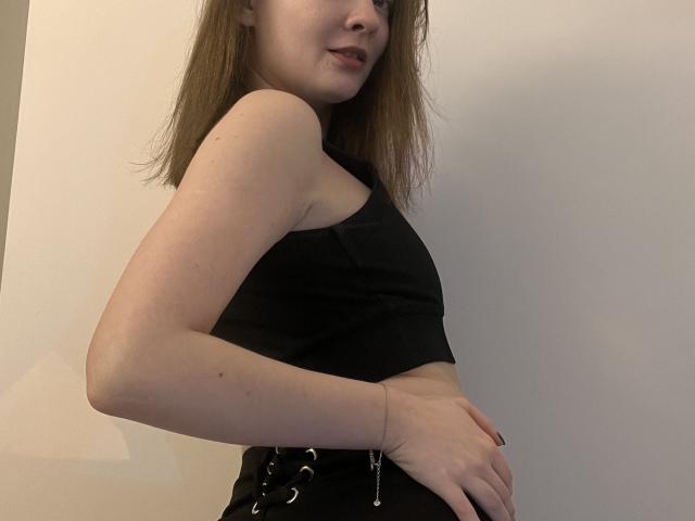 RadiantsLoves - Live porn &amp; sex cam - 23626945