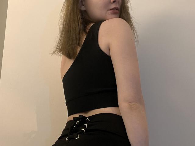 RadiantsLoves - Live porn &amp; sex cam - 23626965