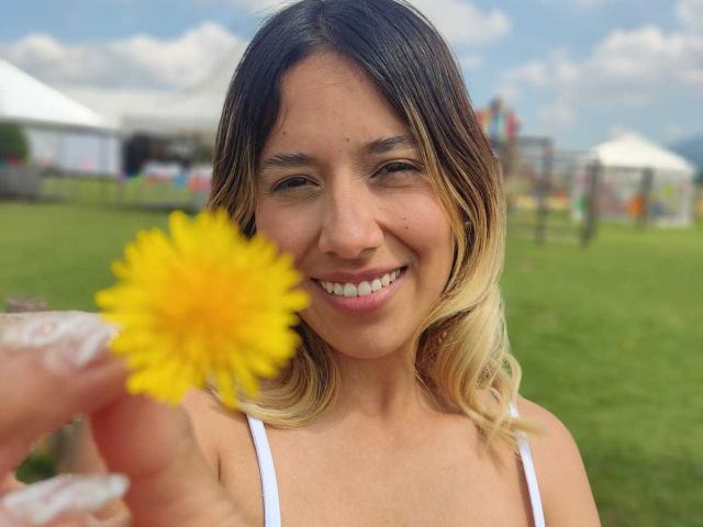 BrianaHarpers - Live porn &amp; sex cam - 23637141