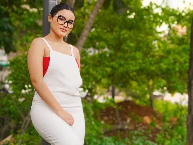 MiiaPalmer - Élő pornó és szexkamera - 23638905