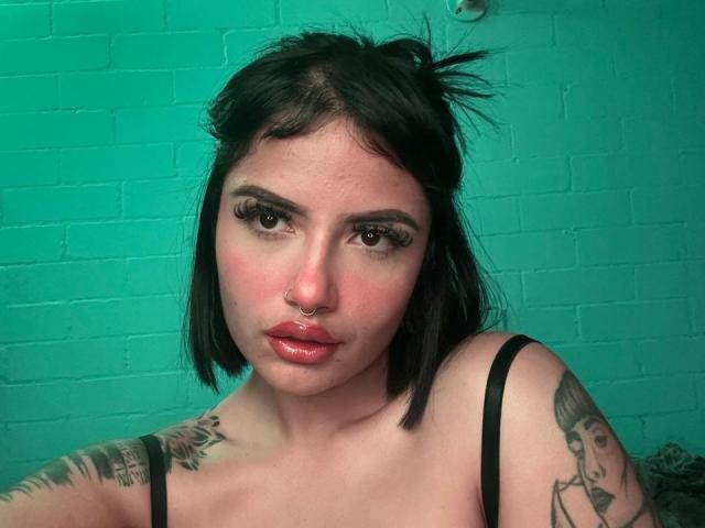 PixieeLove - Live porn &amp; sex cam - 23639213