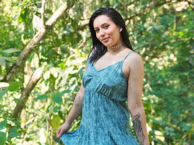 LiliethRoss - Élő pornó és szexkamera - 23639829
