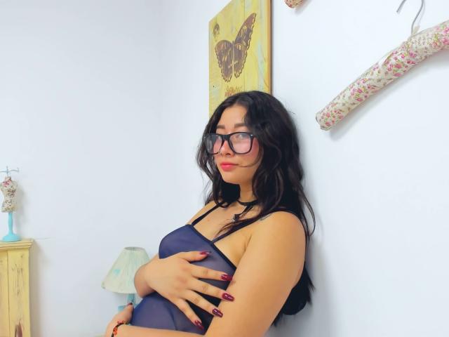 Genesiss - Live sex cam - 23641361