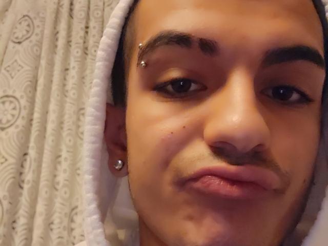WillyEmpire - Live sex cam - 23645137
