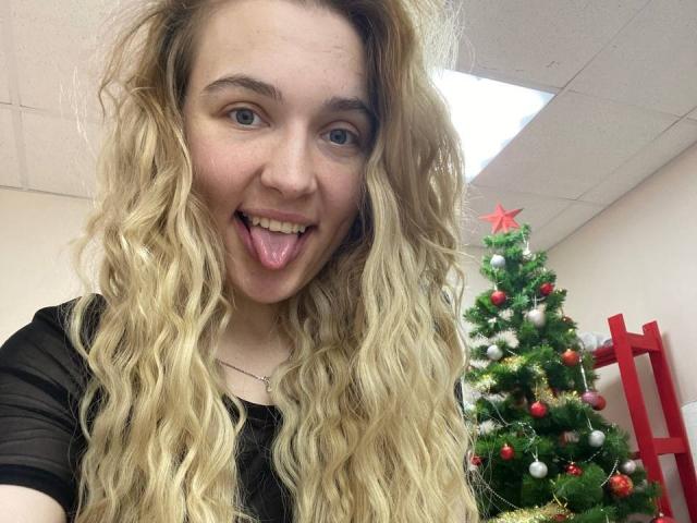 CaramellSex - Live porn &amp; sex cam - 23645637