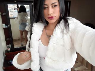 Charlothe69 - Live porn &amp; sex cam - 23645989