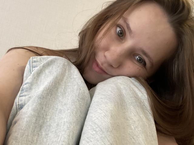 CaramellSex - Live sexe cam - 23646173