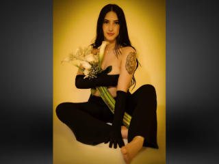 MeganBonnet - Live sex cam - 23647349