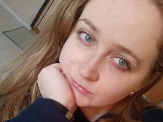 CatherynMadeleine - Live porn &amp; sex cam - 23650373