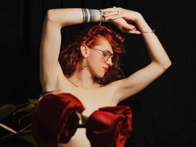 JulianaSaenz - сексуальная веб-камера в реальном времени - 23650997