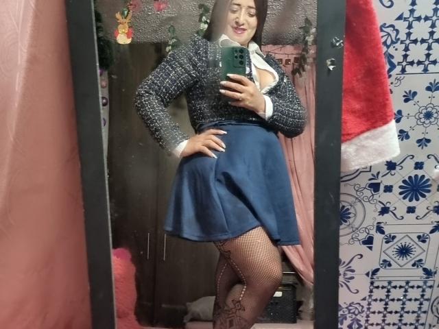 AlessadraJones - Live porn &amp; sex cam - 23659577