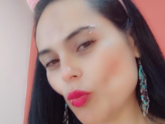 CharlotteCrofort - Live porn &amp; sex cam - 23664393