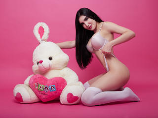 NazaninHunterX - Live porn &amp; sex cam - 23664777