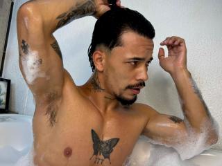 ThomasRileiy - сексуальная веб-камера в реальном времени - 23665977