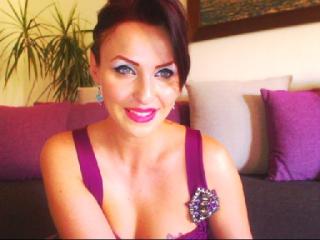 LucieGrant - Live sexe cam - 2366663