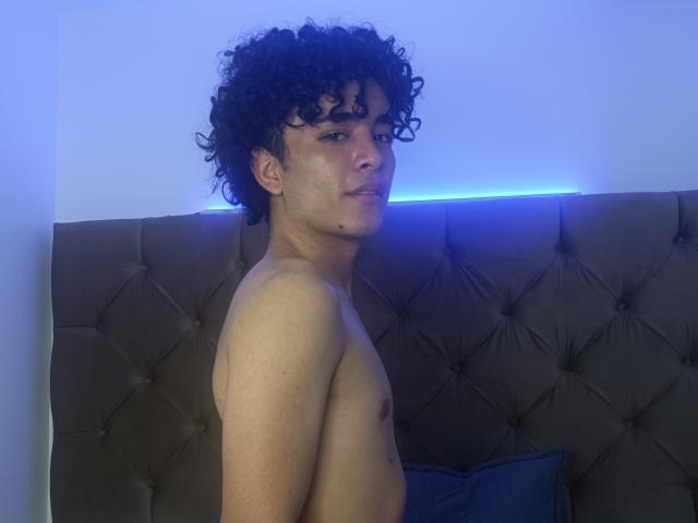 LukeSexyy - Camera khiêu dâm &amp; quyến rũ trực tiếp - 23669825