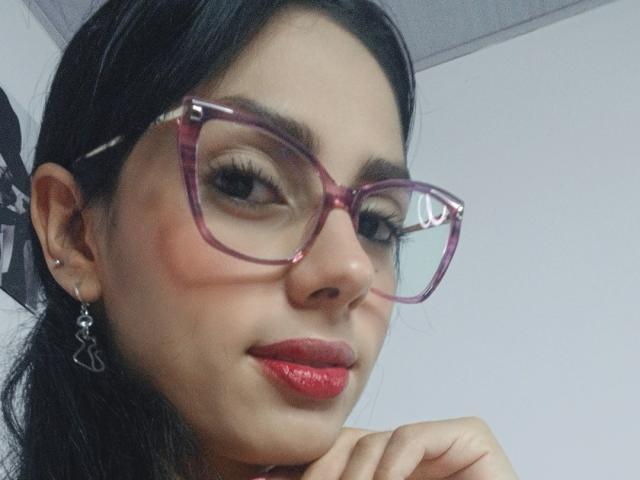 AnaisHilton - Live porn &amp; sex cam - 23671273