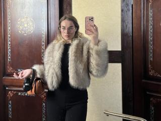 MarilynPlayful - Live porn &amp; sex cam - 23671721