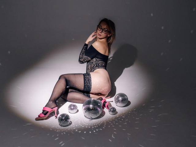 VasilisaSexy - Live porn &amp; sex cam - 23673297