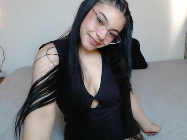 Ebba - Live porn &amp; sex cam - 23673325