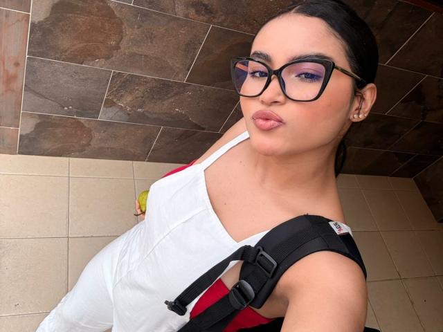 MiiaPalmer - Live sex cam - 23675865