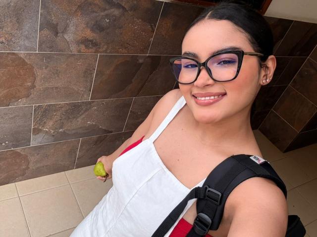 MiiaPalmer - Live porn &amp; sex cam - 23675877