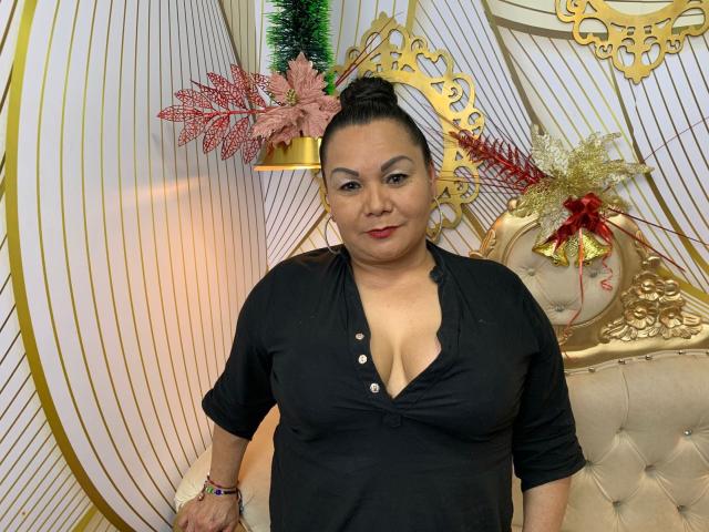 EllenaMilf - Live porn &amp; sex cam - 23676537