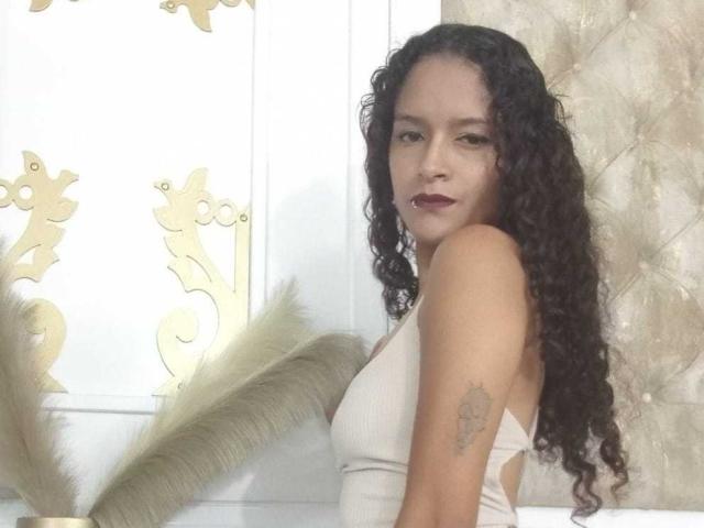 EmmaWod - Live porn &amp; sex cam - 23679285