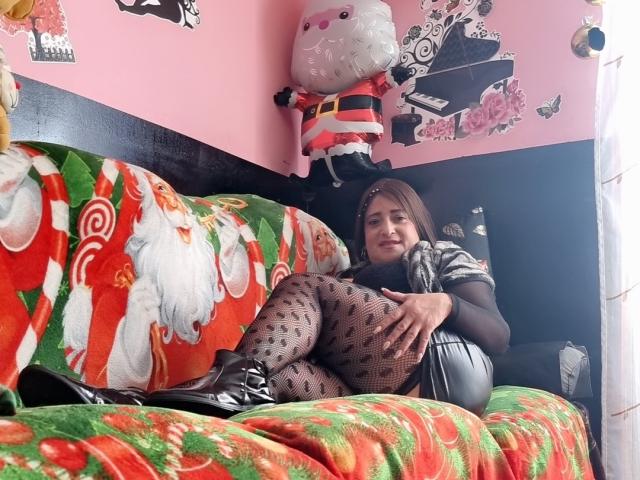 AlessadraJones - Live sexe cam - 23680165