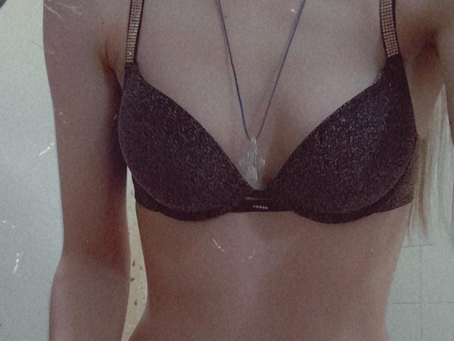 MonikaKissy - Sexe cam en vivo - 23680345