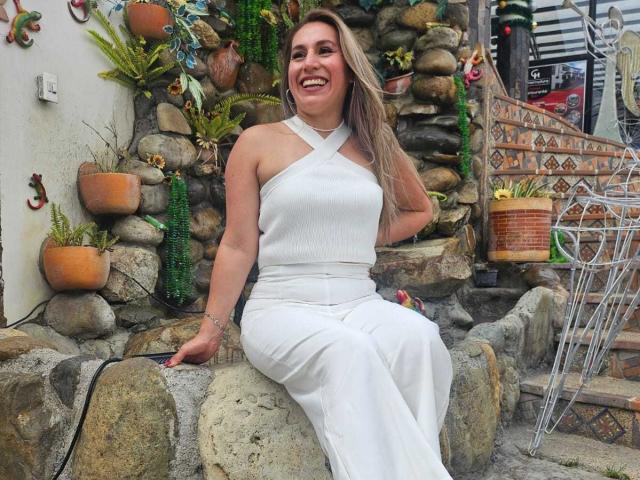 AliceDussan - Live porn &amp; sex cam - 23680529