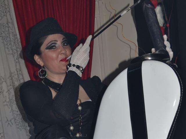 LadyDominaX - Live porn &amp; sex cam - 2368399