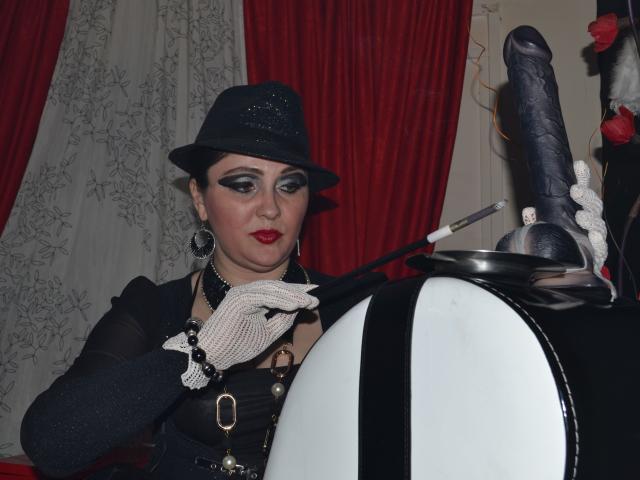 LadyDominaX - Live sexe cam - 2368404