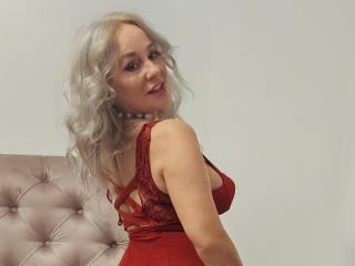 EmilyLowe69 - Live porn &amp; sex cam - 23686969
