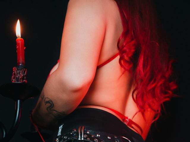 DakotaCrabs - Live sex cam - 23689577
